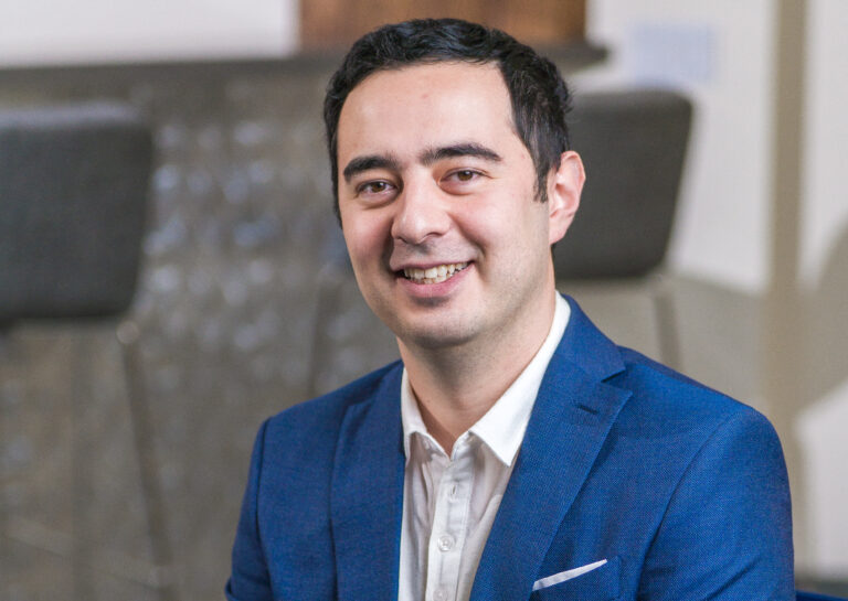 Effective Ways Local Small Businesses Can Do Marketing: Guide by Furkat Kasimov